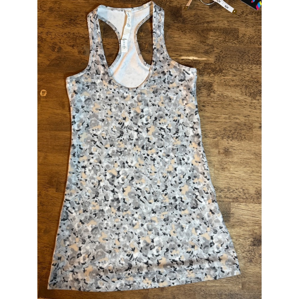 Lululemon Cool Racerback Tank Top Grey Tan Abstract Print Yoga Athletic Size 4